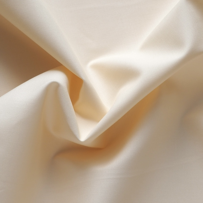 Kona Cotton Solids fabric Cream