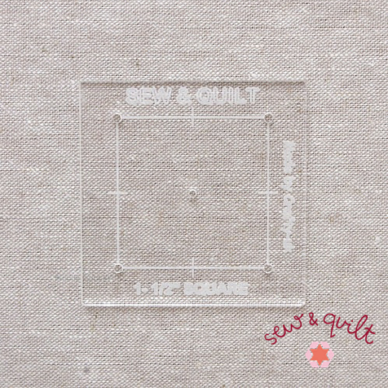 square-fussy-cutting-template-acrylic